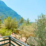 Tree فندق فتحية